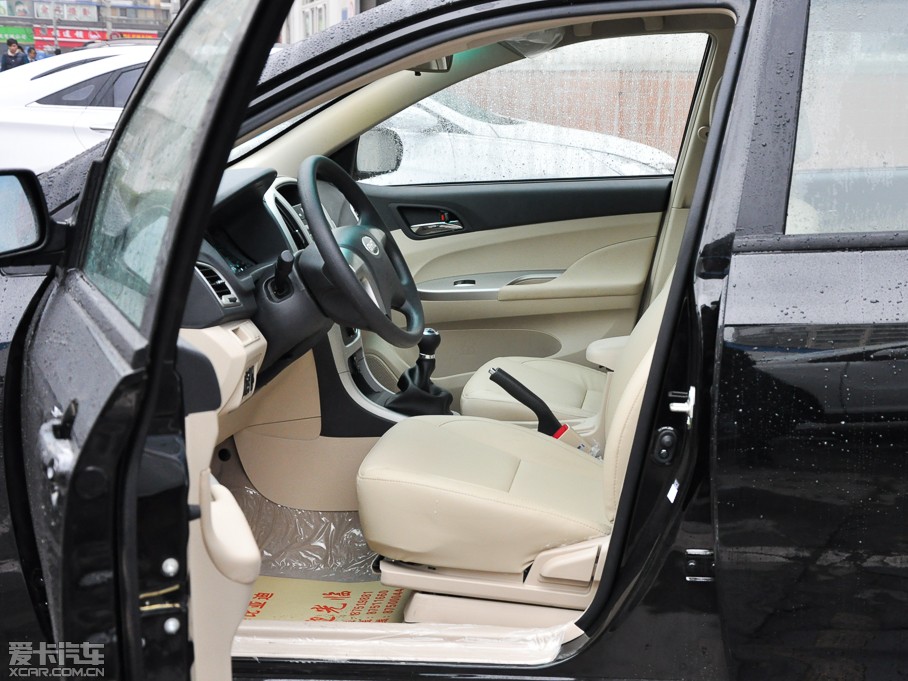 2015ȁF3 (ji)ܰ 1.5L քӺA