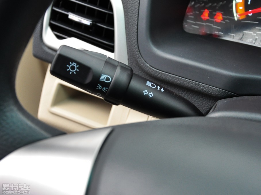 2015ȁF3 (ji)ܰ 1.5L ք(dng)A