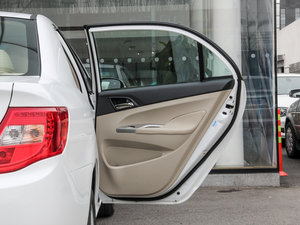 2015ܰ 1.5L քӺA g