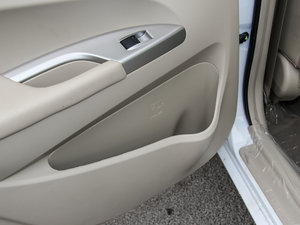 2015ܰ 1.5L քӺA g