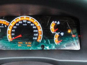 2015ܰ 1.5L քӺA п؅^