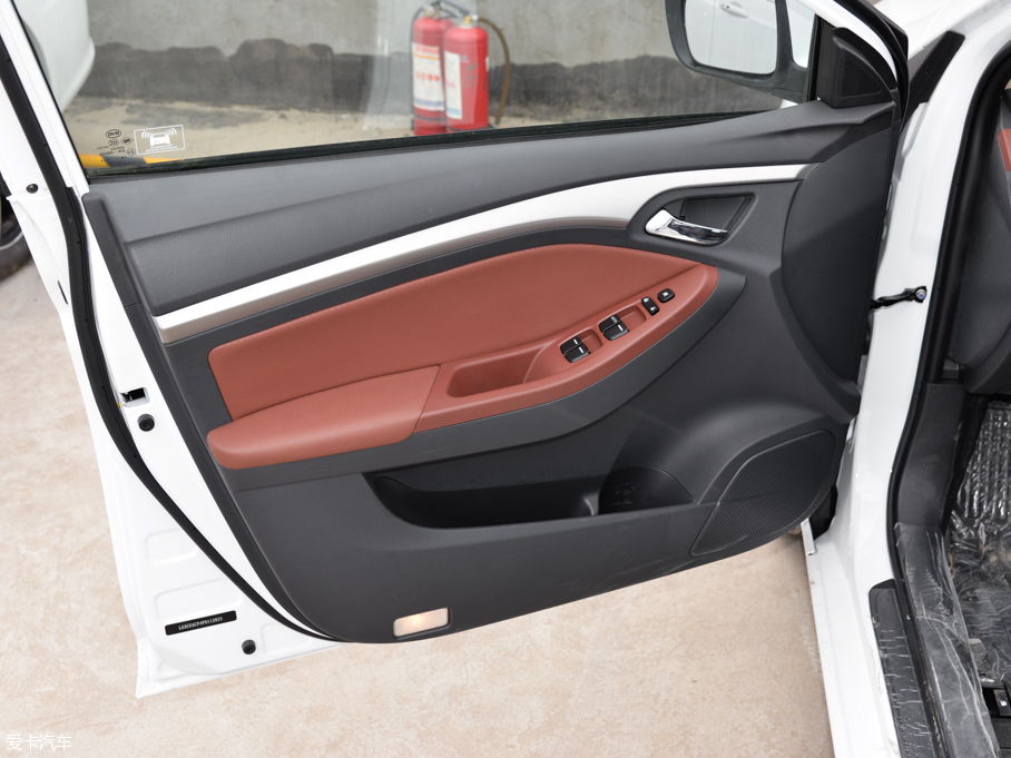 2015��ȁ���G5 1.5TID �Ԅ�(d��ng)���F��