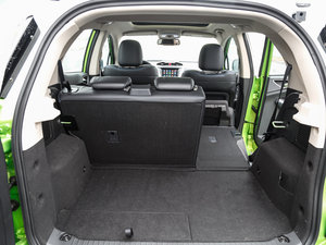 2017款双模 1.5L 四驱豪华型 空间座椅