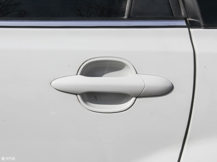 2016��ȁ���e6 400��Ӣ��