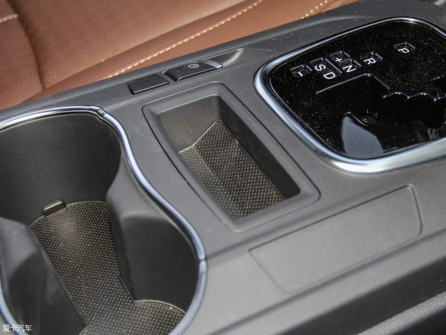 2016ȁS7 2.0T 7F Plus