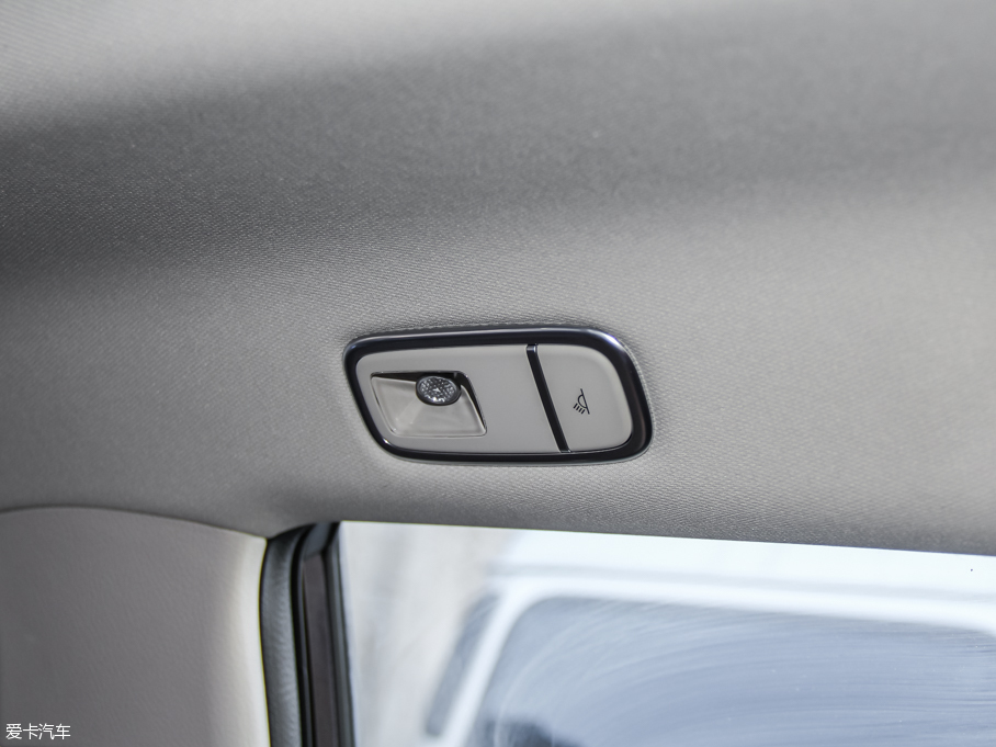 2016ȁS7 2.0T 7F Plus