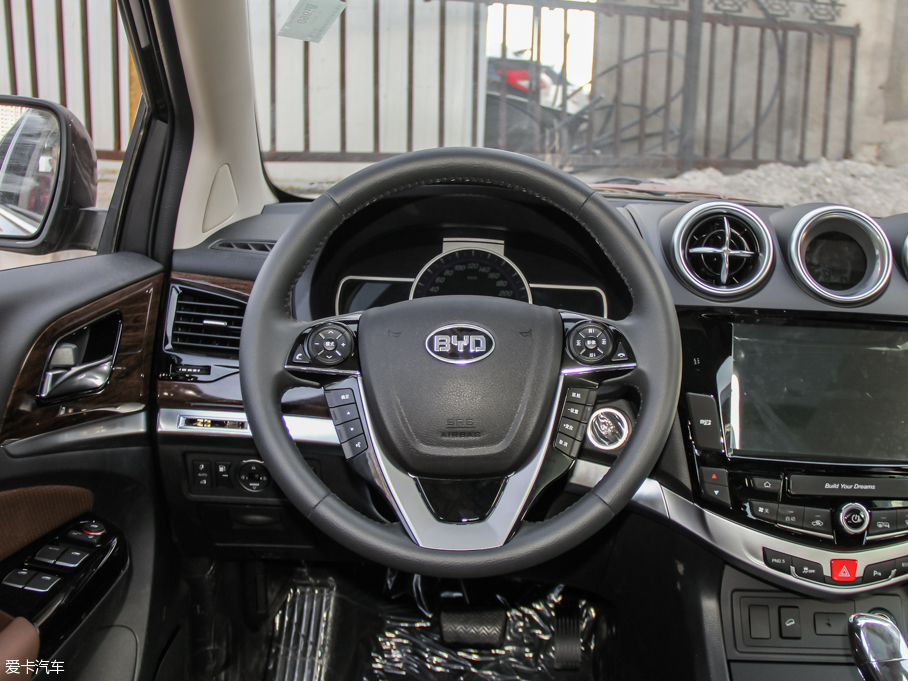 2016ȁS7 2.0T 7F Plus