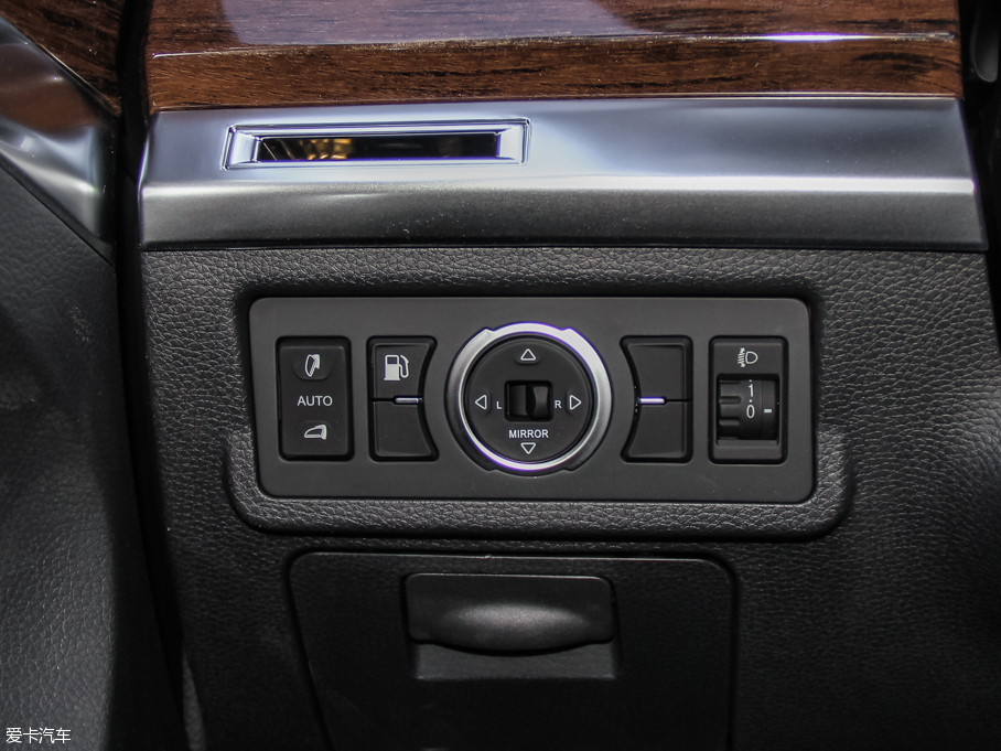 2016ȁS7 2.0T 7F Plus