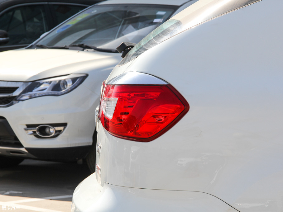 2016ȁS7 2.0T 7Ş Plus