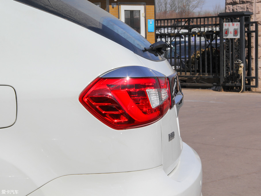 2016ȁS7 2.0T 7Ş Plus