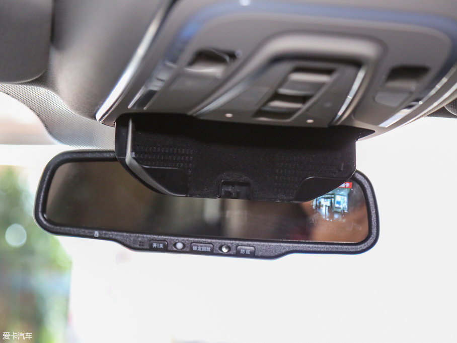 2016ȁS7 2.0T 7F Plus