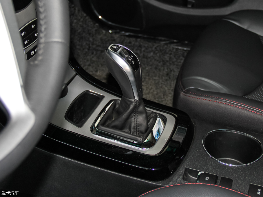 2016��ȁ���e5 300 ���A��