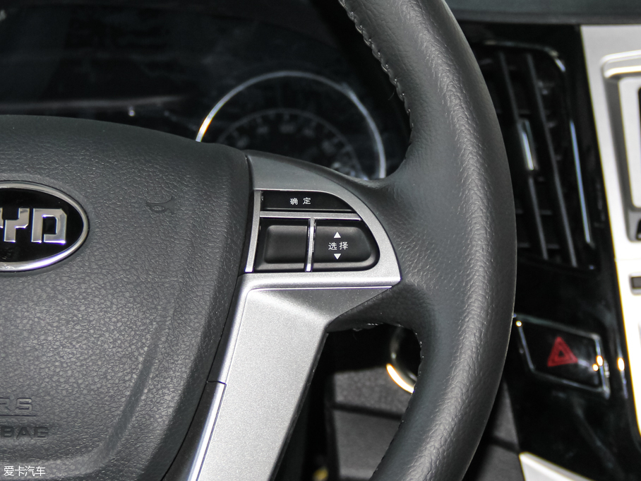 2016��ȁ���e5 300 ���A��