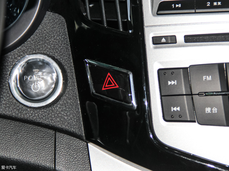 2016��ȁ���e5 300 ���A��