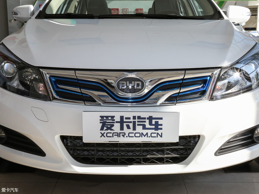 2016��ȁ���e5 300 ���F��