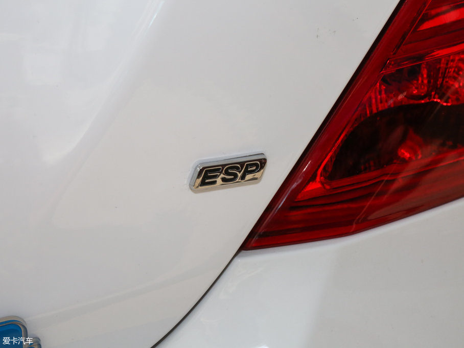 2016��ȁ���e5 300 ���F��