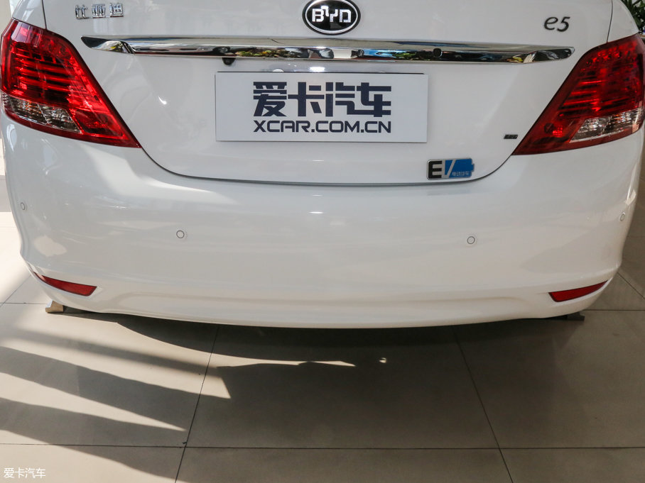 2016��ȁ���e5 300 ���F��