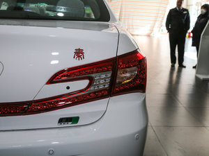 2016��EV300 ���F�� β��