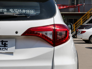 2017款EV300 尊贵型 尾灯