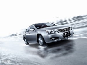 2009款2.4L 自动旗舰型 整体外观