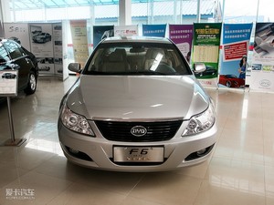 2009款2.0 手动豪华型 整体外观
