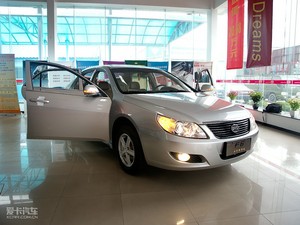 2009款2.0 手动豪华型 整体外观