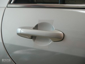 2009款2.0 手动豪华型 主驾门拉手