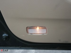 2009款2.0 手动舒适型 空间座椅