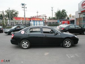 2009款2.0 手动舒适型 整体外观