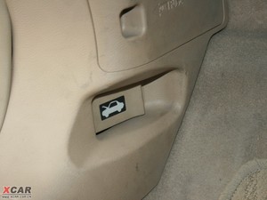2009款2.0 手动舒适型 空间座椅