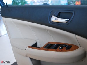 2009款财富版 2.0L 手动舒适型 空间座椅