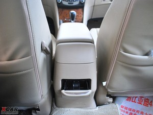 2009款财富版 2.0L 手动舒适型 空间座椅