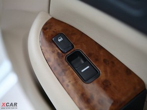 2009款2.0L 手动标准型（财富版） 中控区