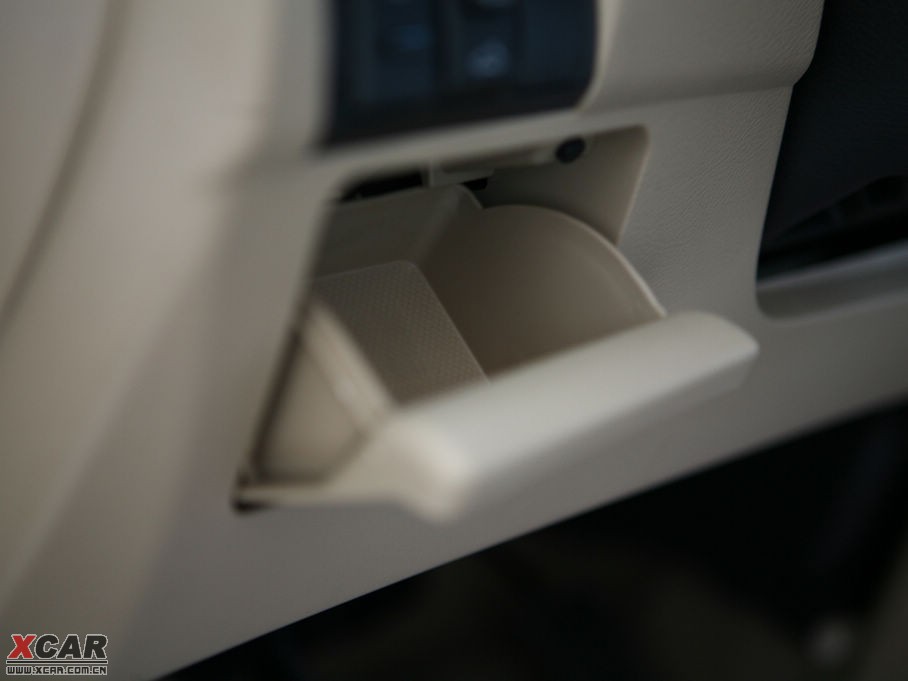 2009ȁF6 ؔ 2.4L ԄF