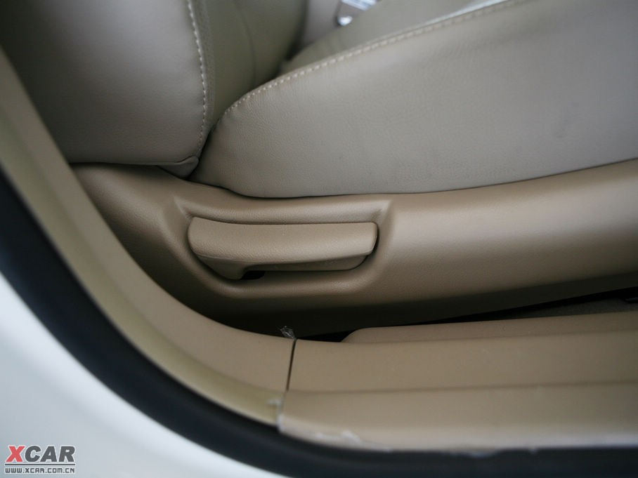 2009ȁF6 2.0L քӘ˜ͣؔ棩