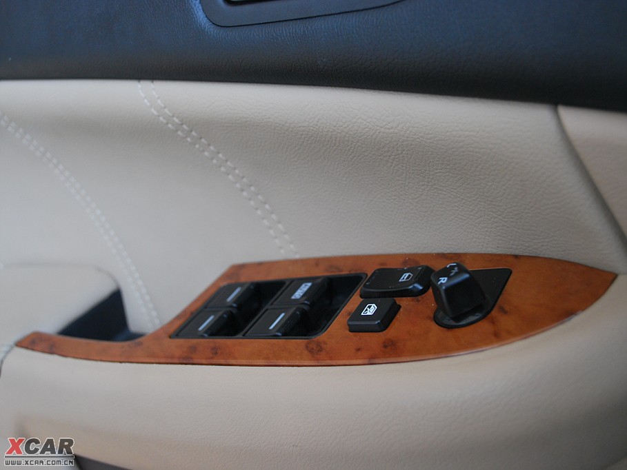 2009ȁF6 ؔ 2.0L քm