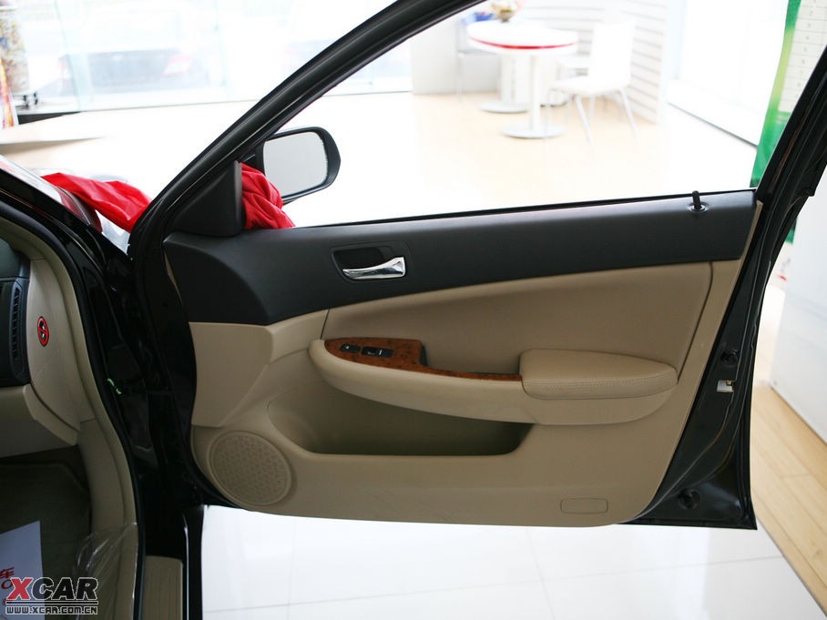 2009ȁF6 ؔ 2.4L ԄF