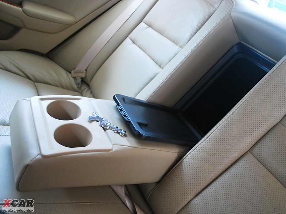 2009ȁF6 ؔ 2.0L քm