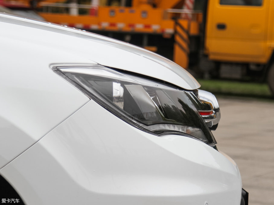 2017��ȁ���S7 2.0T �ԄӺ��A��