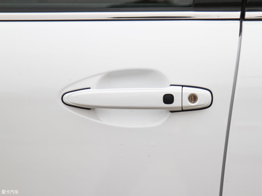 2017ȁS7 2.0T Ԅ(dng)A