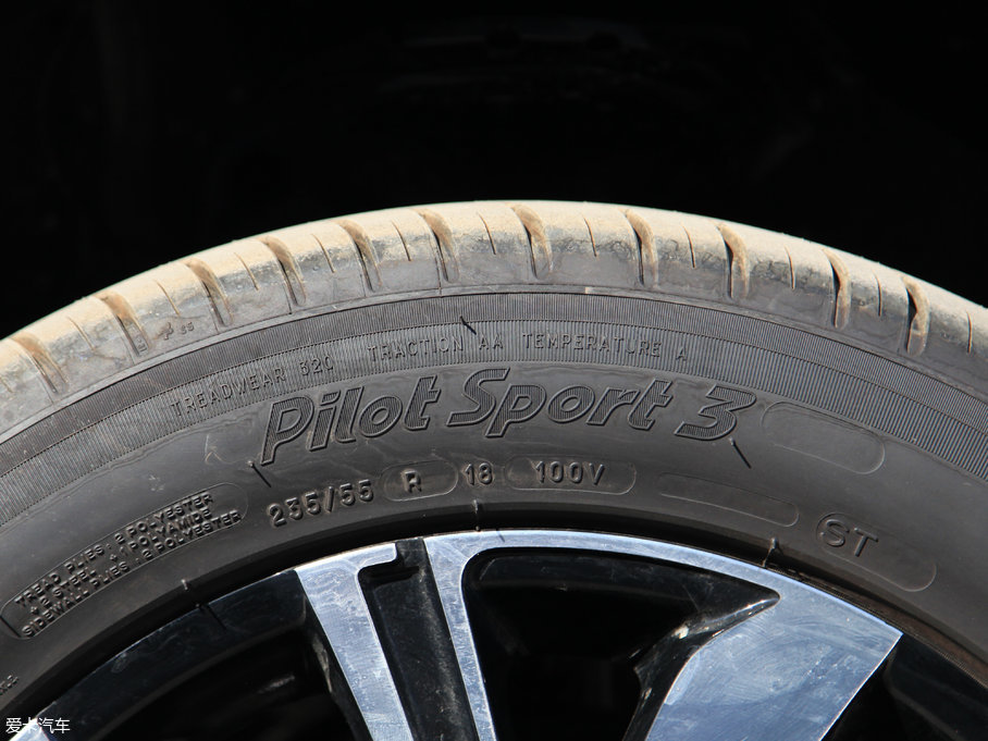 2017ȁS7 2.0T Ԅ(dng)F