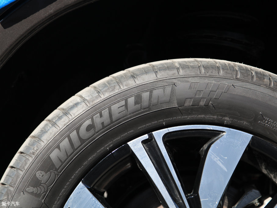 2017ȁS7 2.0T Ԅ(dng)F