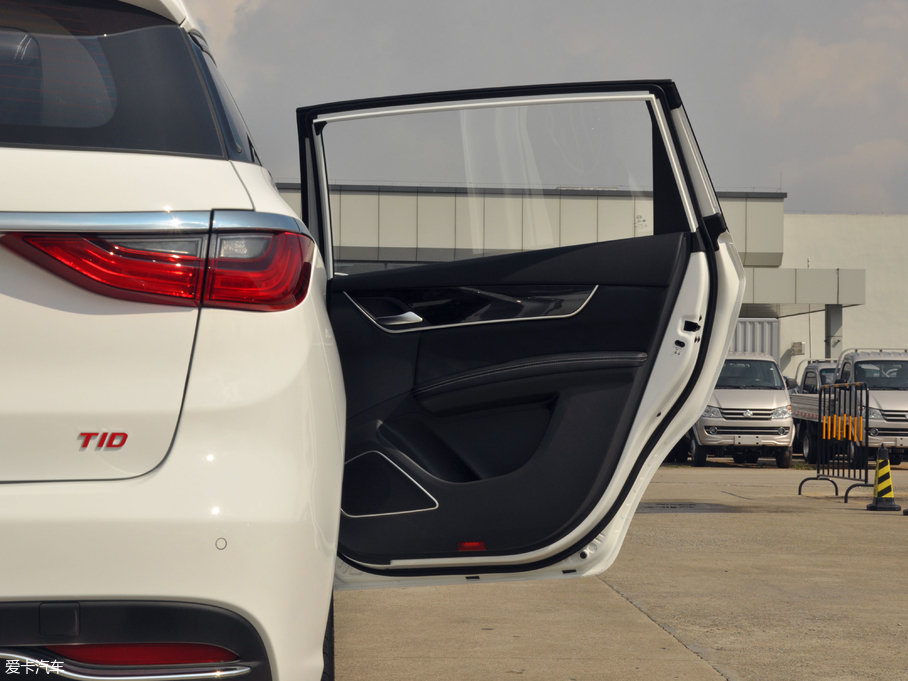 2017MAX 1.5TI ԄӢ 7