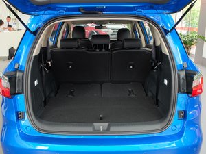 2017款1.5TI 自动智联精英型 7座 行李厢空间