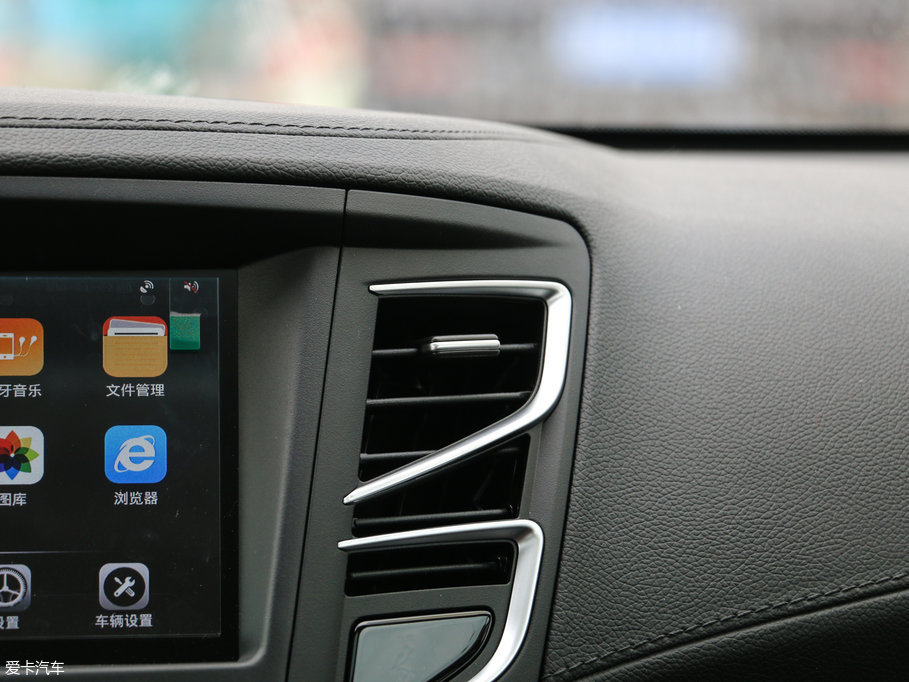 2017 w(j) 1.5TID Ԅ(dng)Ӣ