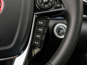 2017w(j) 1.5TI ք(dng)Ӣ п؅^(q)