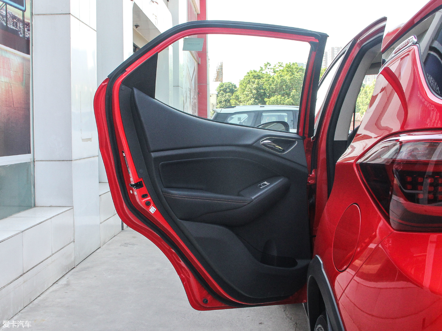 2017Ԫ w 1.5L ԄӿŻ