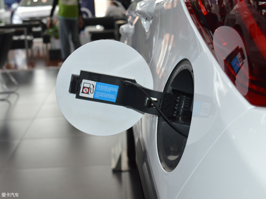 2017��Ԫ 1.5L �ք�ȫ���촰��