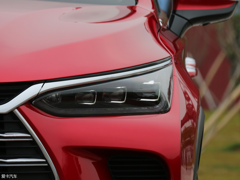 2018Դ DM 2.0T (q)(lin)(chung) 7 V