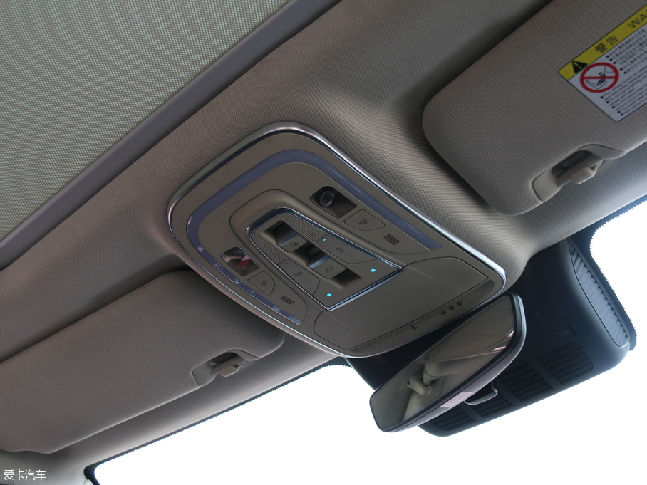 2018Դ DM 2.0T (q)(lin)(chung) 7 V